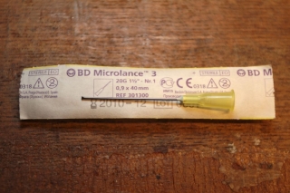 abgeschnittene Kanüle 20G